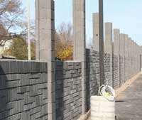 Concrete fence construction Concrete fence construction