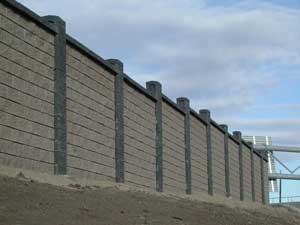 Fence with castellated posts Fence with castellated posts