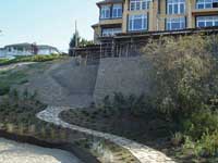 Curved Allan Block Retaining Wall with Stair Curved Allan Block Retaining Wall with Stairs