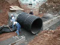 retaining wall drain pipe