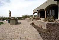 retaining wall with corners Retaining wall with corners