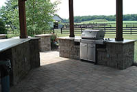 Outdoor kitchen with built in grill Outdoor kitchen with built in grill