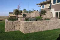 retaining wall with corners.
