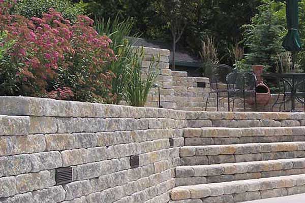 Retaining wall with AB Europe