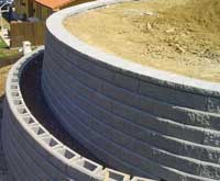retaining wall with curves retaining wall with curves