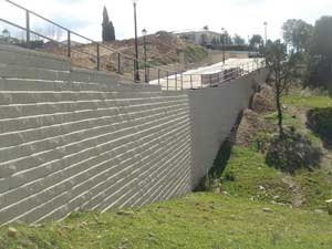 AB Collection retaining wall
