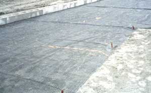 Retaining Wall Geogrid Installation Retaining Wall Geogrid Installation